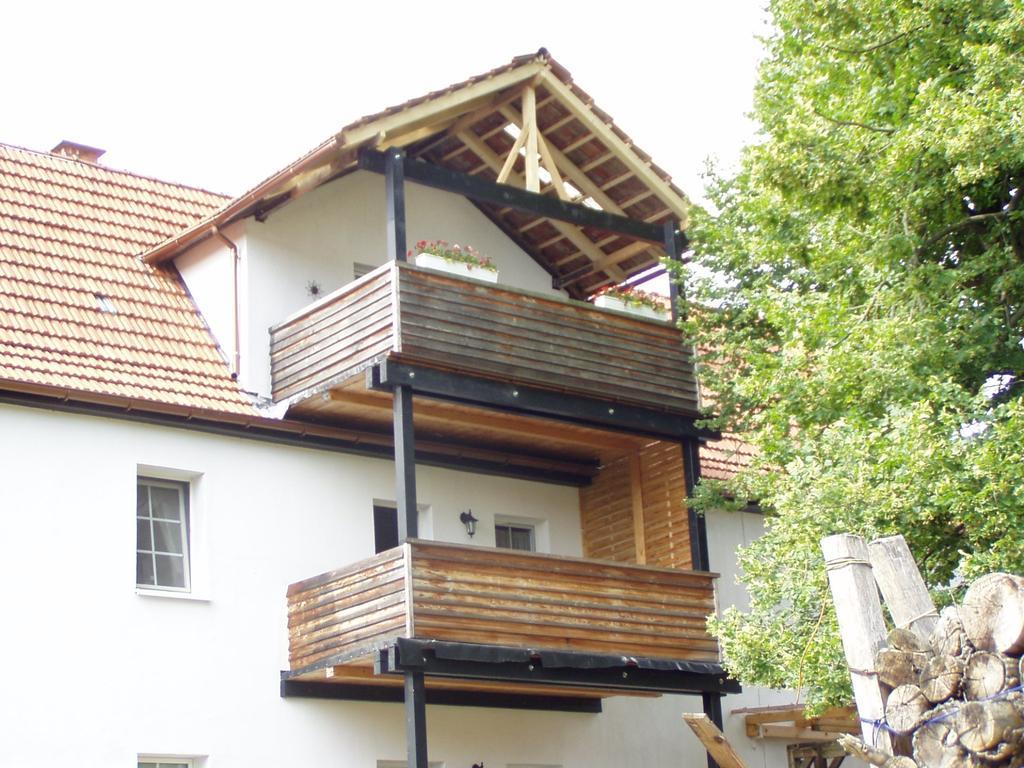 Casa Carolina Rumanisches Restaurant & Pension Stedtfeld Екстер'єр фото